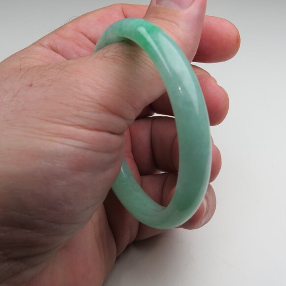 Natural Jade Bangle 2.5 inches=51mm - Picture 2 of 6